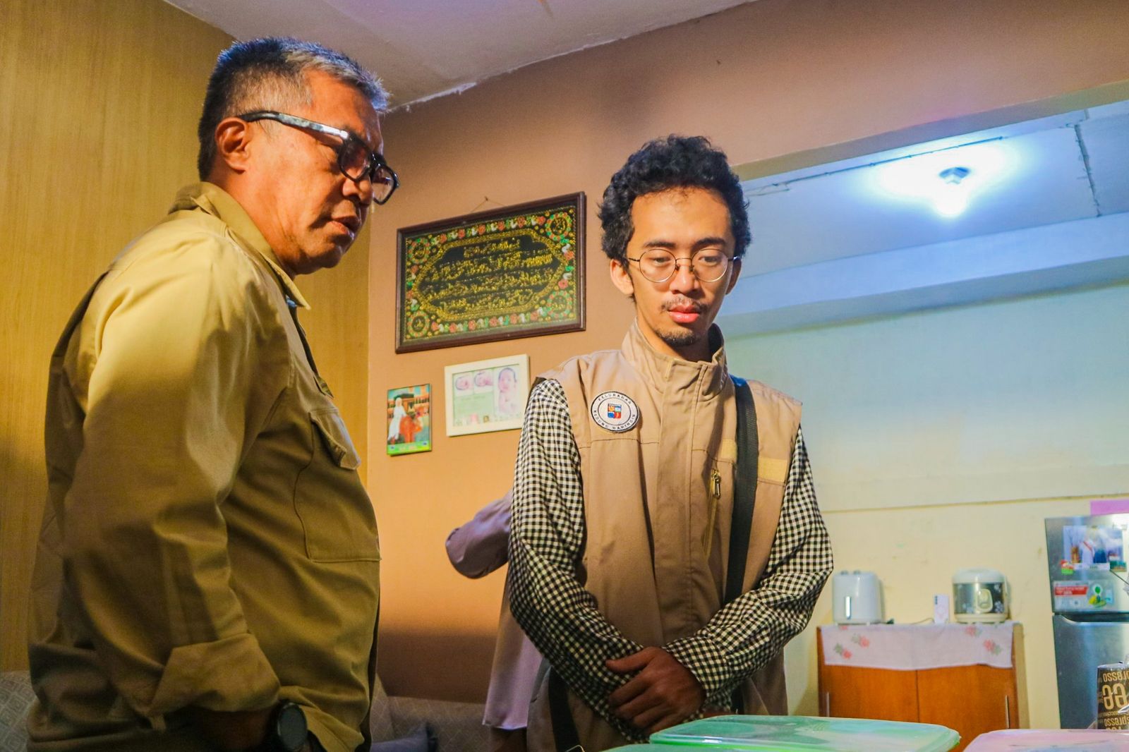 Sekretaris Daerah Kota Bogor, Denny Mulyadi saat meninjau lokasi dapur program Pemakanan.