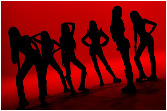 Momoland Photo Concept