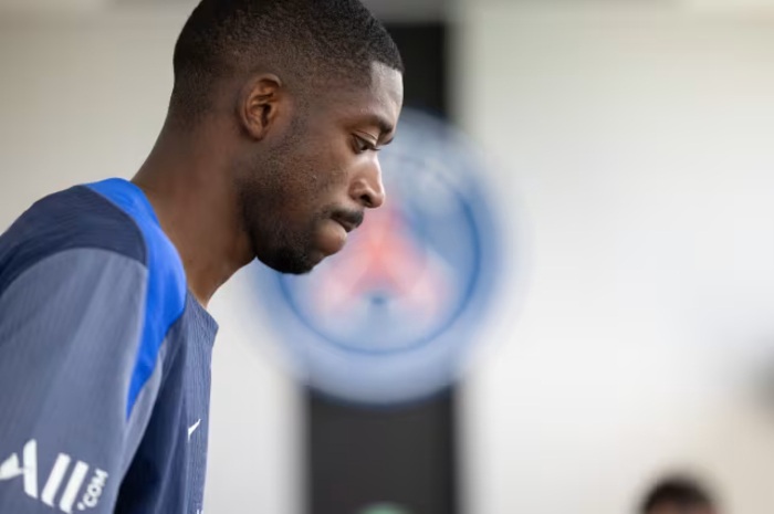 Dembele dipastikan menepi selama enam minggu.