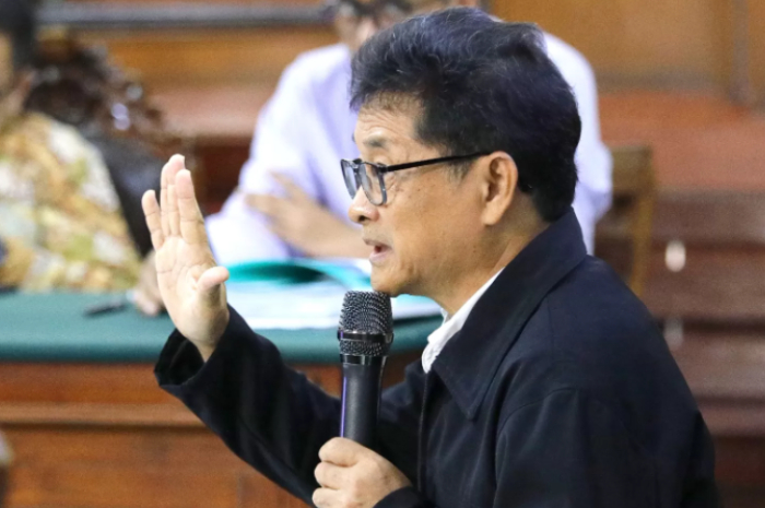 Suhardo Basuki selaku mantan wakil direktur keuangan PT Jawa Pos Holding.