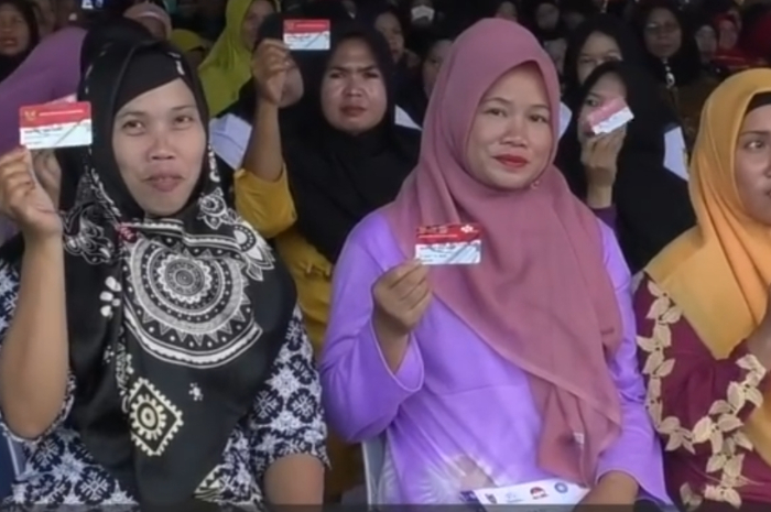 Ilustrasi pencairan bansos PKH dan BPNT