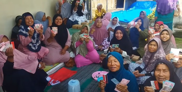 Penerima manfaat PKH dan BPNT yang belum cair, akan mendapat dana bansos secara bertahap