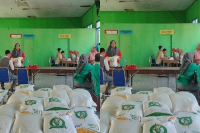 KPM mengambil bansos PKH dan BPNT