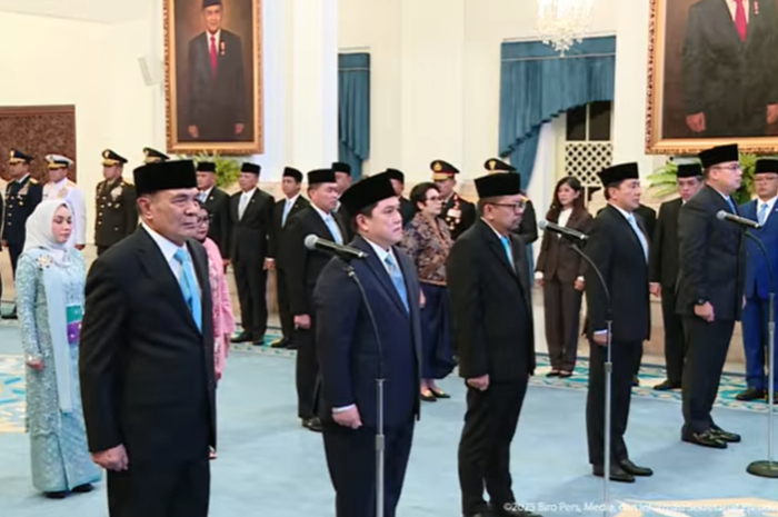 Pelantikan menteri dan wakil menteri di Istana Negara, Rabu, 17 September 2025.