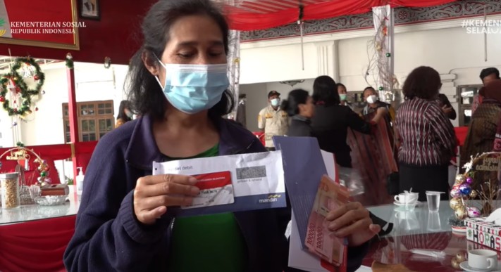 Lima bansos dikabarkan mulai cair hari ini hingga Desember 2025