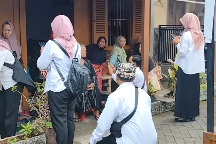 Kegiatan uji coba digitalisasi bansos di Banyuwangi