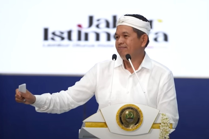 Gubernur Jawa Barat, Dedi Mulyadi meminta sopir ambulans jadi pegawai pemerintah kabupaten dan provinsi.