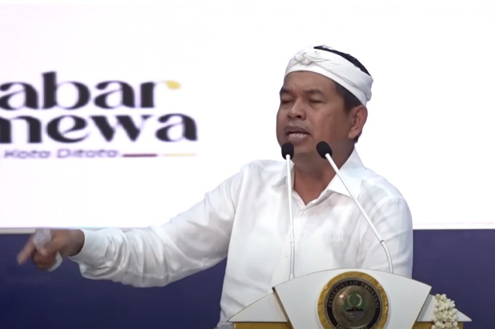 Gubernur Jawa Barat, Dedi Mulyadi menjelaskan pentingnya masak di rumah.