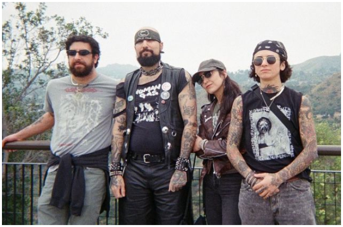 Foto para personil dari band HARAM.