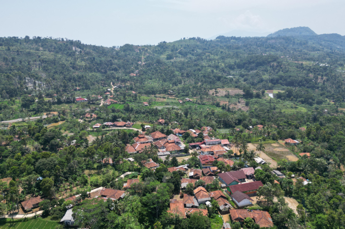 Suasana pemadangan di wilayah Kecamatan Sukamakmur, Kabupaten Bogor yang saat ini menjadi sorotan.