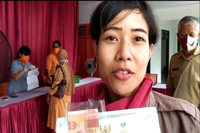 Salah satu KPM penerima bansos PKH BPNT.