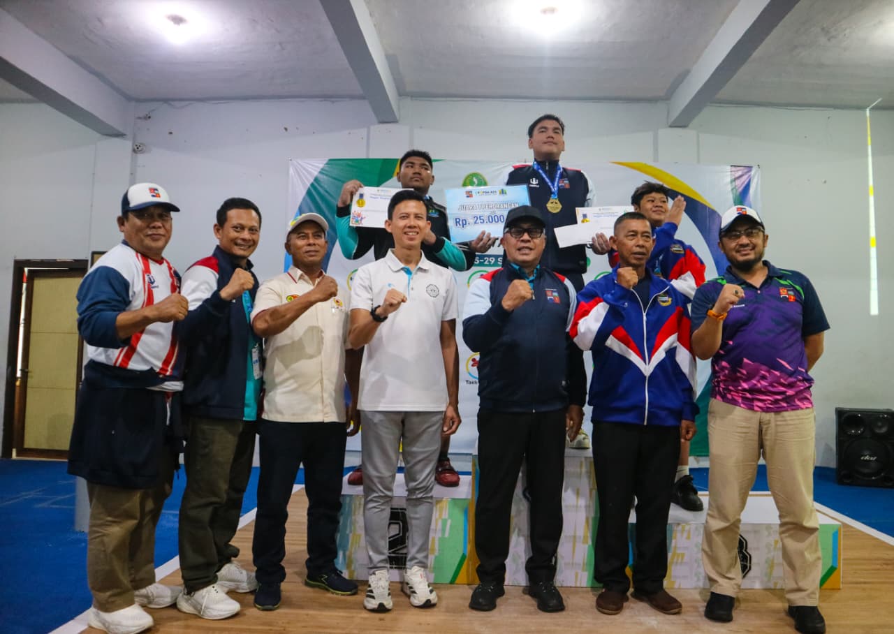 Penampilan kontingen Kota Bogor di POPDA XIV Jawa Barat 2025.