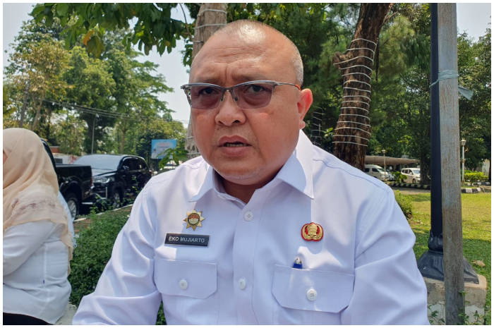 Kepala DPKPP Kabupaten Bogor, Eko Mujiarto saat dimintai keterangan soal polemik lahan di Desa Sukaharja Sukamakmur.