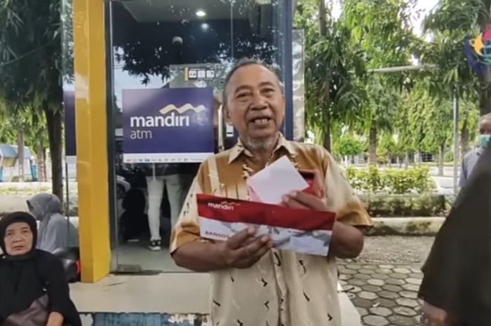Bansos BPNT penebalan Rp400 ribu kembali disalurkan oleh pemerintah.