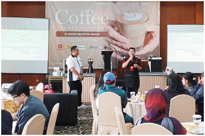 Kegiatan Coffee Class Session yang diadakan Swiss-Belhotel Bogor.