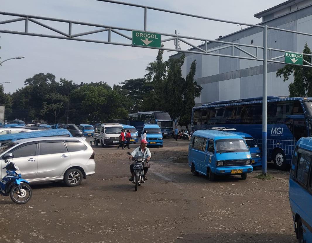 Kondisi Terminal Cibinong, Kabupaten Bogor.