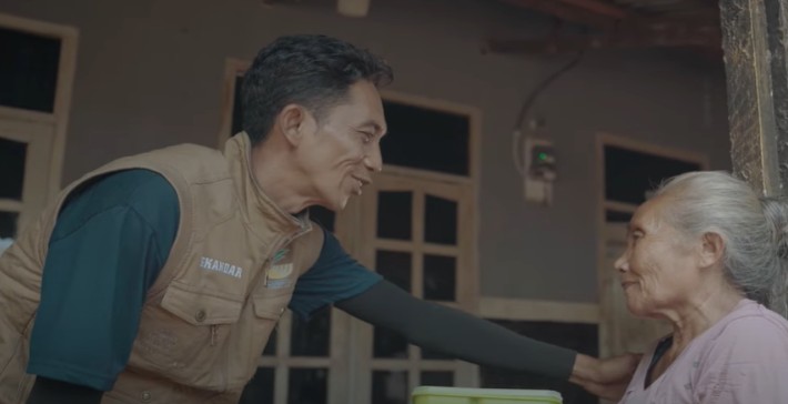 Sejumlah KPM melaporkan, KKS perallihan PT Pos ke bank himbara yang baru harus dibawa
