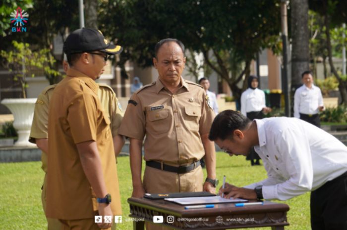 Pengangkatan 79 CPNS dan 124 PPPK Pemkot Tasikmalaya