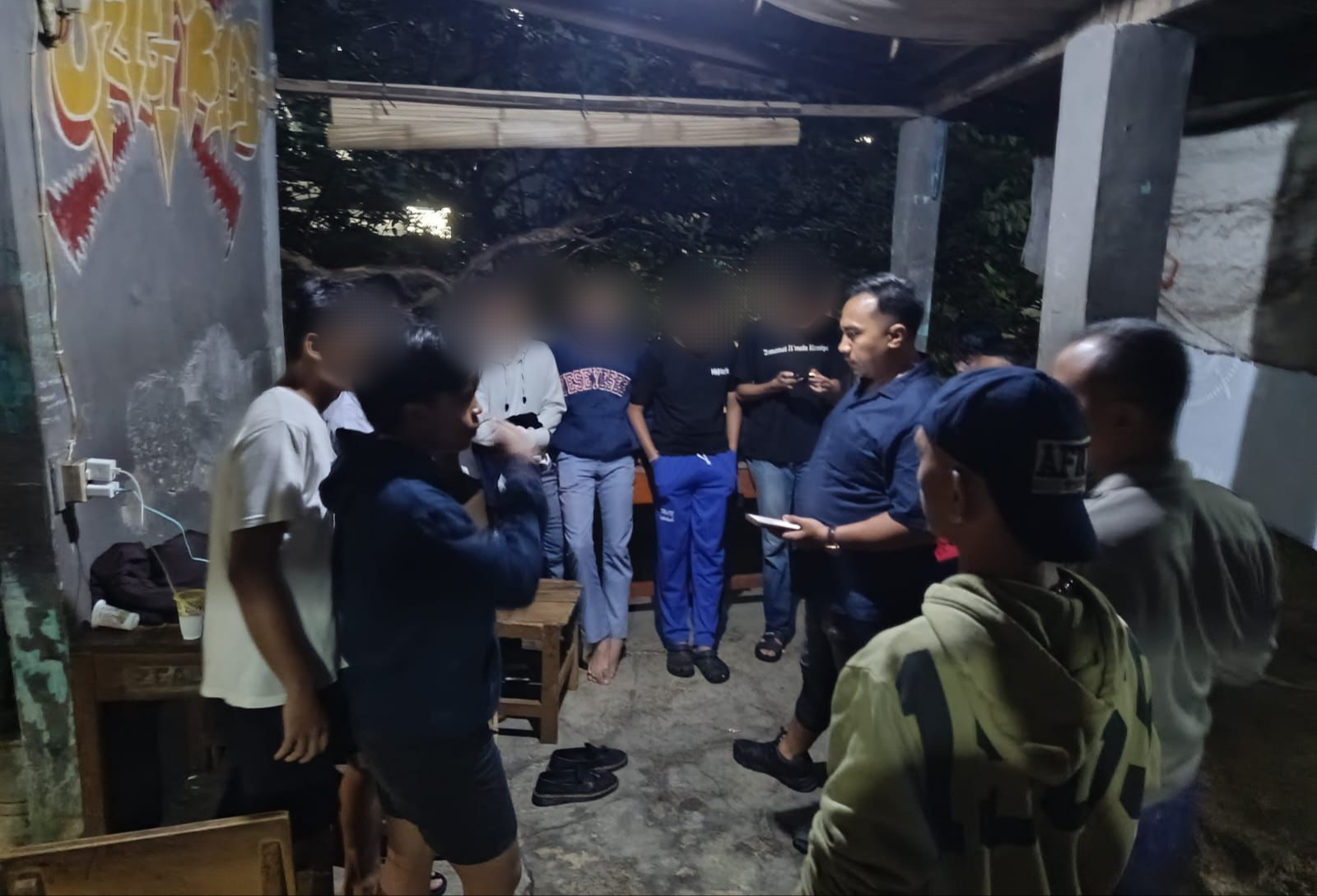 Puluhan remaja diamankan karena diduga hendak terlibat aksi tawuran di Curug Mekar, Kota Bogor.