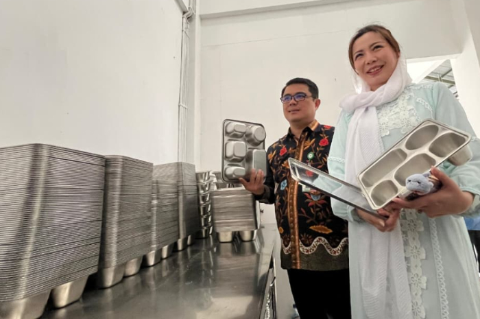 Peresmian Dapur Umum Satuan Pelayanan Pemenuhan Gizi (SPPG) di Pamoyanan Kota Bogor.
