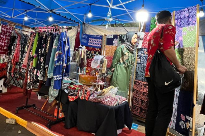 Festival Batik digelar di Mal Botani Square, Kota Bogor.