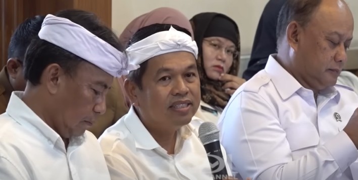 Gubernur Jawa Barat Dedi Mulyadi akan potong dana rutin listrik dan air