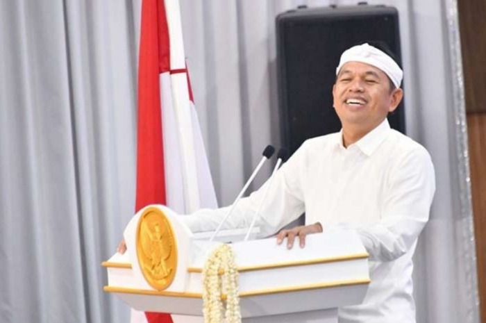 Gubernur Jawa Barat Dedi Mulyadi saat memberikan sambutan pada sebuah acara.&nbsp;