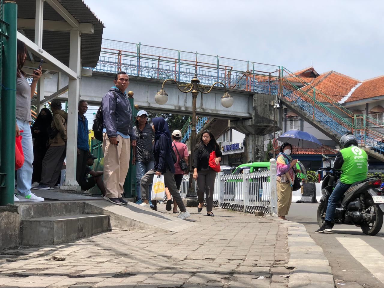 Kondisi terkini Jalan Mayor Oking, Kota Bogor, pacsa dilakukan penataan.
