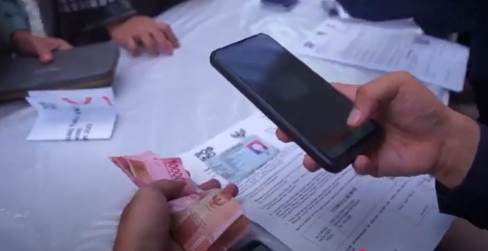 Penyaluran bansos Atensi YAPI kepada KPM yang berhak