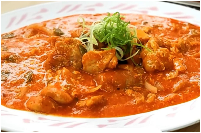 Ilustrasi resep Ayam Saus ingapura ala Chef Devina Hermawan.