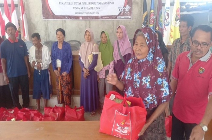 Penyaluran bansos PKH BPNT dan beras 20 kg