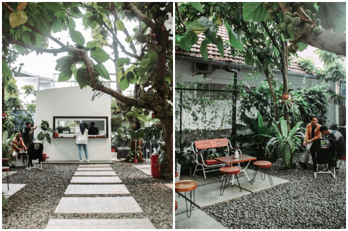 Suasana Kafe Lili Seduh Saji, yang terletak di Jl. Taman Malabar No.5, Babakan, Bogor Tengah, Kota Bogor.
