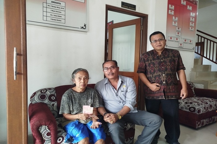 KPM menerima bansos PKH dan BPNT tahap 4 Oktober-Desember 2025.
