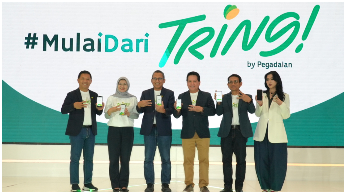 CEO BRI Group Hery Gunardi, Direktur Utama PT Pegadaian Damar Latri Setiawan, dan Perwakilan Danantara saat menghadiri peluncuran TRING! by Pegadaian.