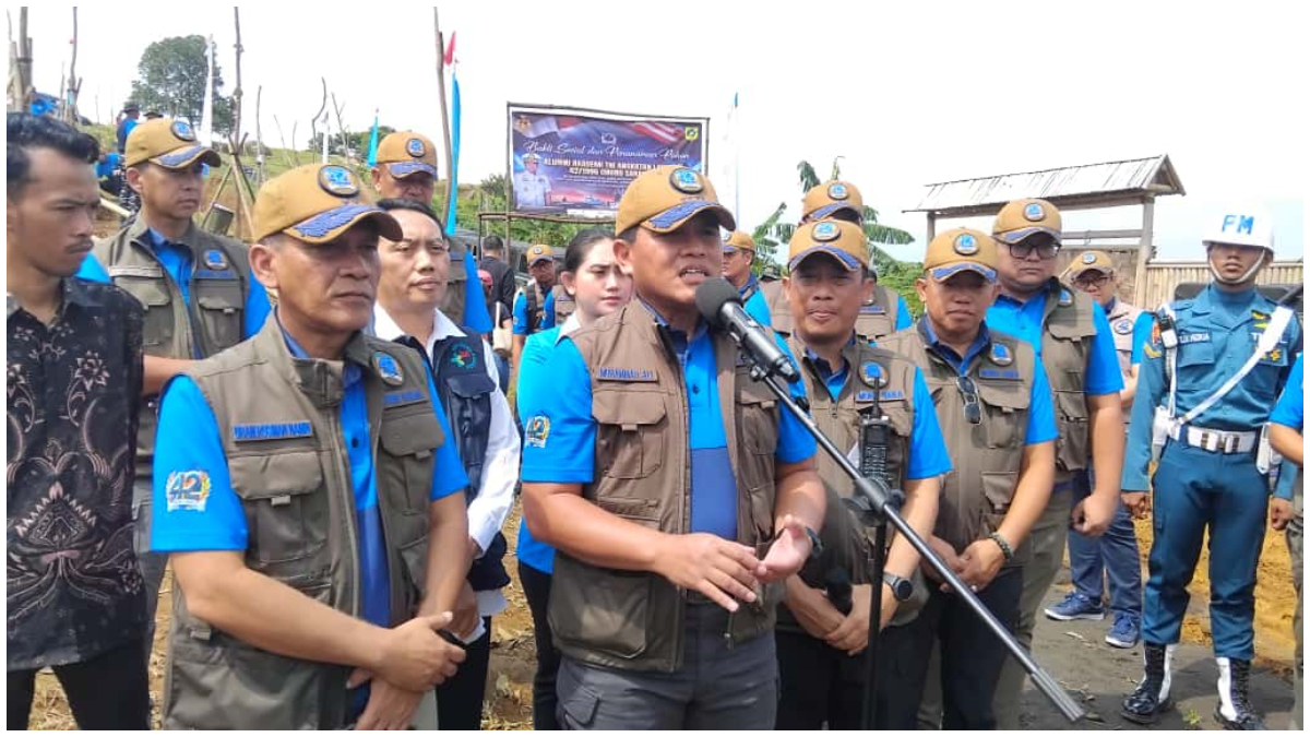 Kepala Staf Angkatan Laut, Laksamana TNI dr. Muhammad Ali saat dimintai keterangan oleh Radar Bogor, terkait kegiatan bakti sosial TNI AL Sabtu 18 Oktober 2025.