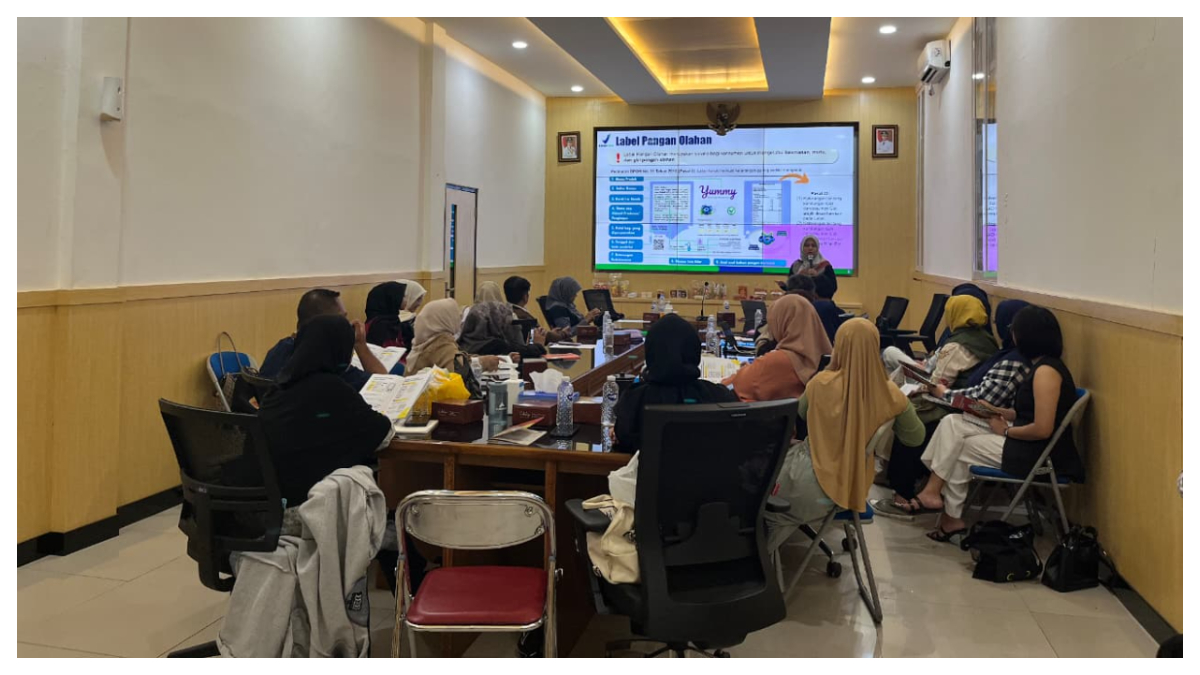 Departemen Gizi Masyarakat IPB University dampingi UMKM Kabupaten Bandung.