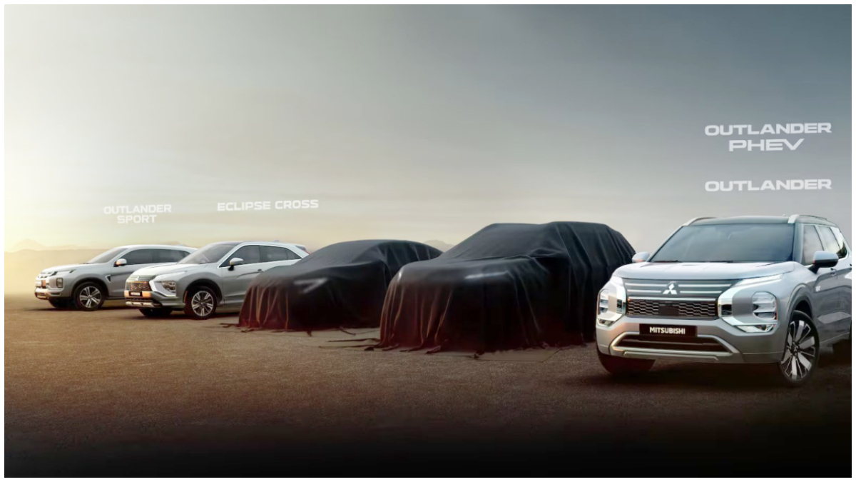 Deretan mobil Mitsubishi yang terdiri dari Outlander Sport, Eclipse Cross, serta dua model baru yang masih diselimuti kain hitam, menandai rencana besar Mitsubishi di pasar Amerika Serikat.