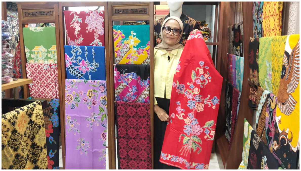 Datik Daryanti, pendiri Datik Batik dari Tangerang Selatan, Banten.