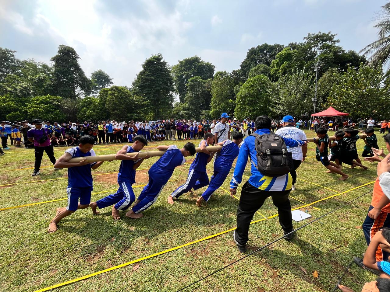 Dispora Kota Bogor menggelar Invitasi Olahraga Tradisional (Oltrad) tingkat sekolah dasar (SD) se-Kota Bogor.