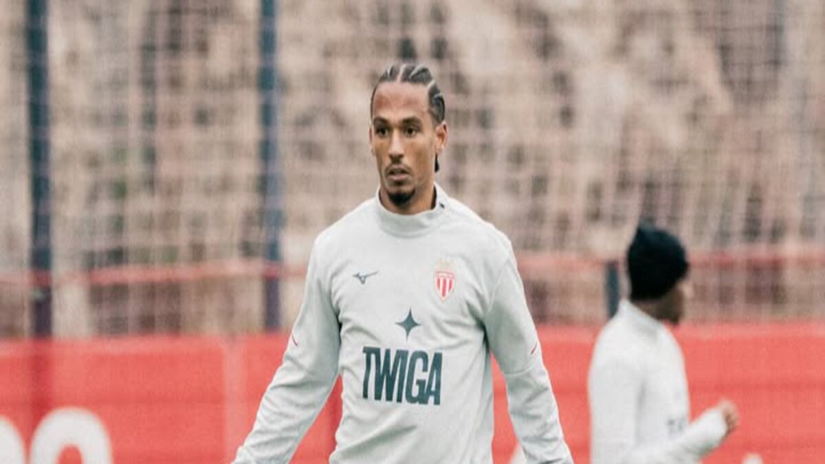 Pemain AS Monaco Thilo Kehrer dalam persiapan menjelang hadapi Tottenham Hotspurs di UEFA Champions League.