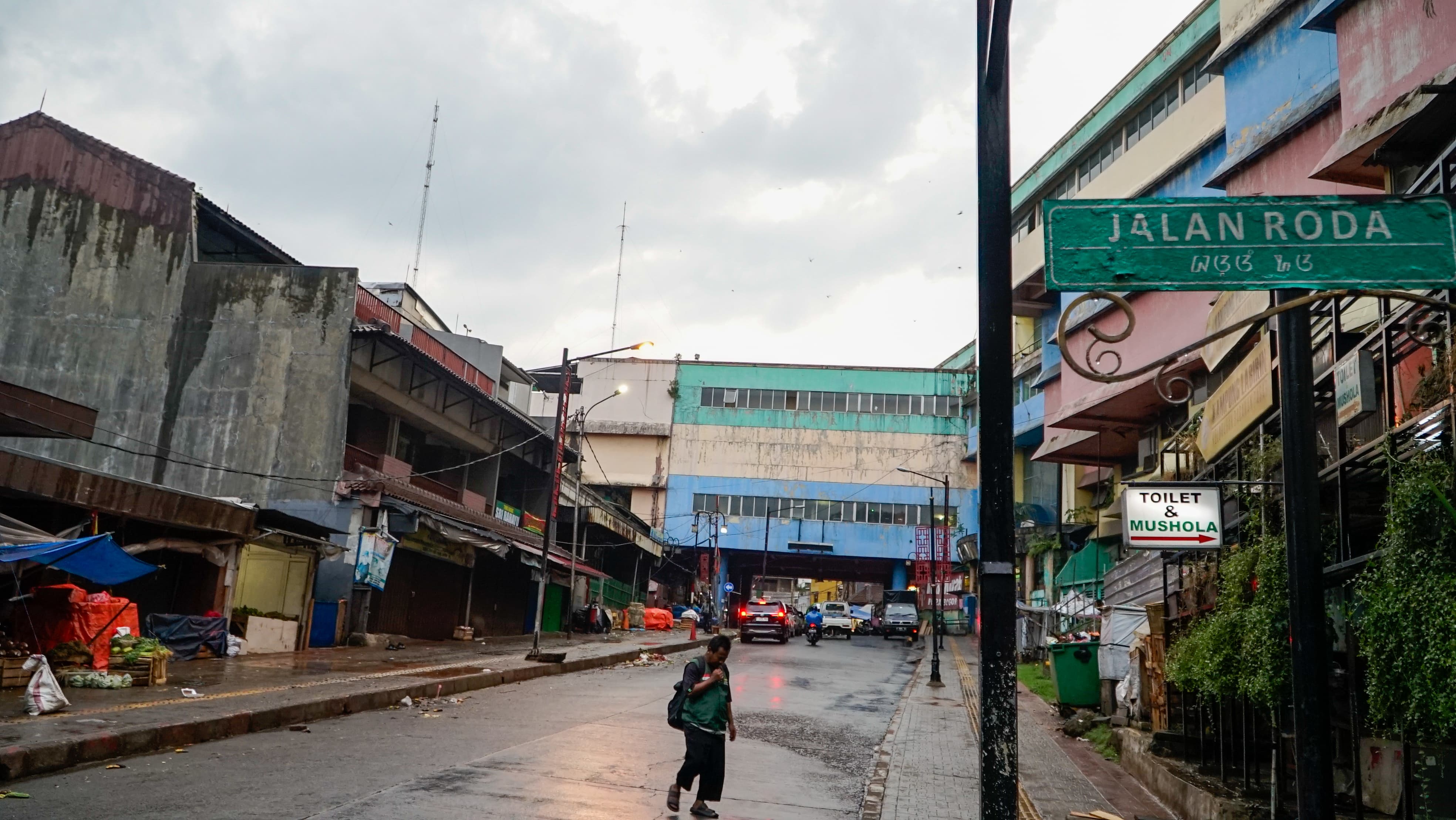 Pemkot Bogor akan mulai memagari area Pasar Bogor.