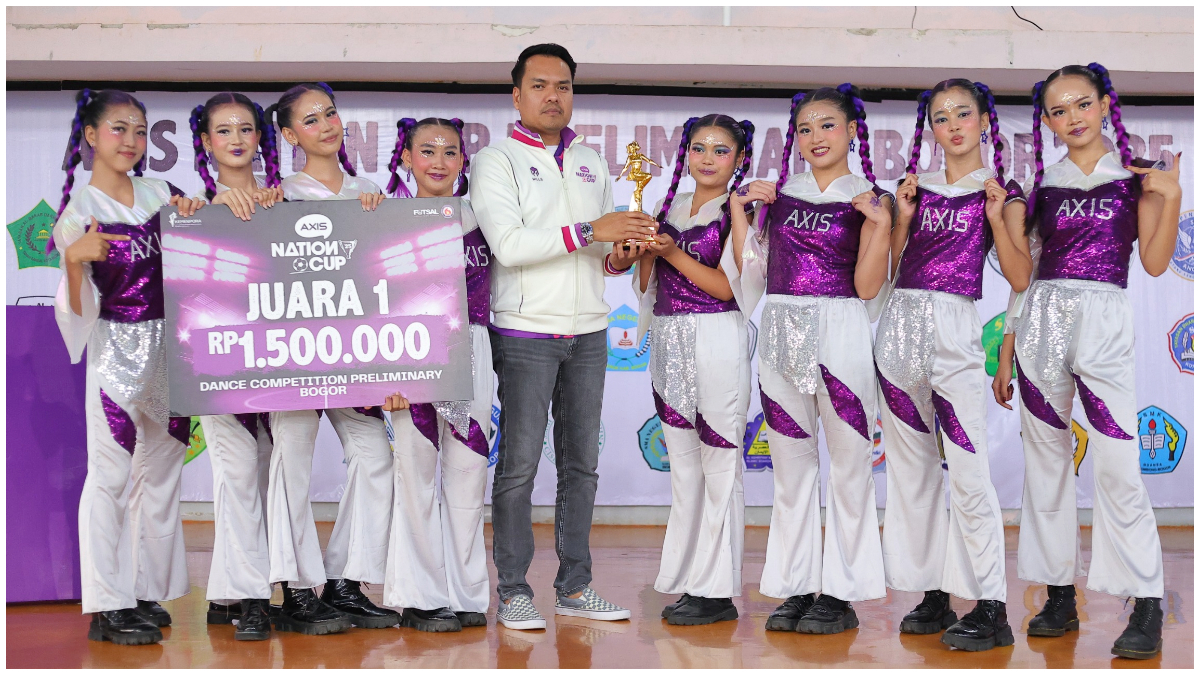 Tim MEXIOUS SMKN 1 Bogor saat mendapatkan&nbsp;juara pertama kategori Dance pada AXIS Nation Cup 2025