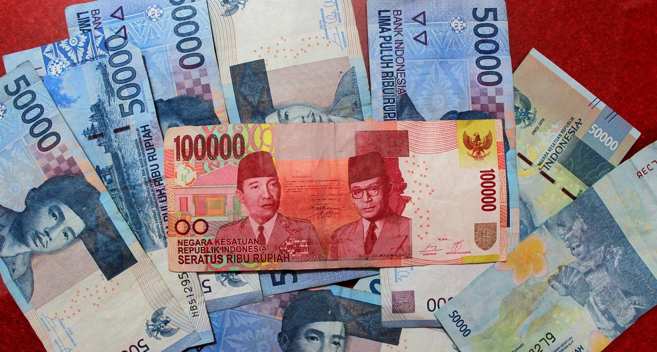 Ilustrasi uang KUR BRI milik UMKM