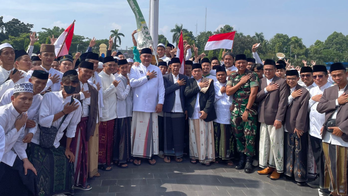 Bupati Bogor Rudy Susmanto usai menghadiri peringatan Hari Santri di Lapangan Tegar Beriman, Cibinong, Kabupaten Bogor.
