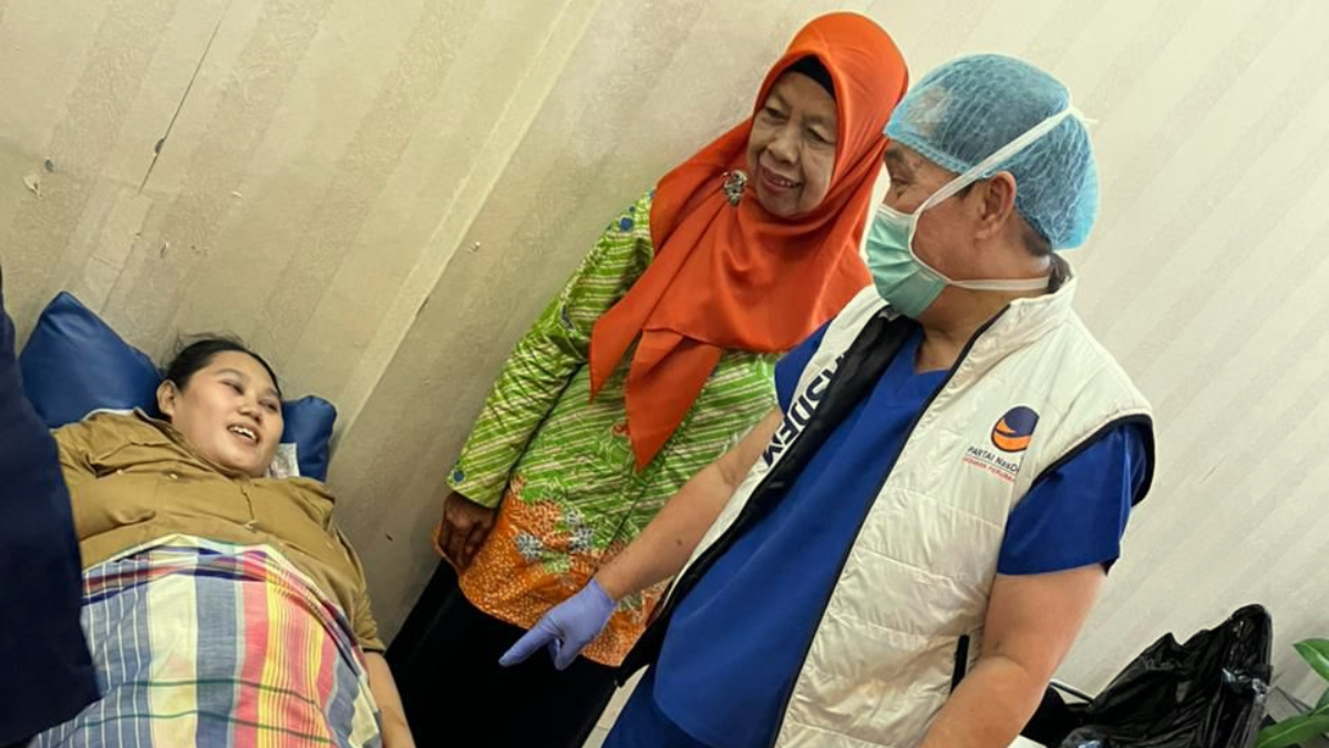 Partai NasDem Kabupaten Bogor menyelenggarakan pemeriksaan kesehatan gratis hingga pelayanan KB.