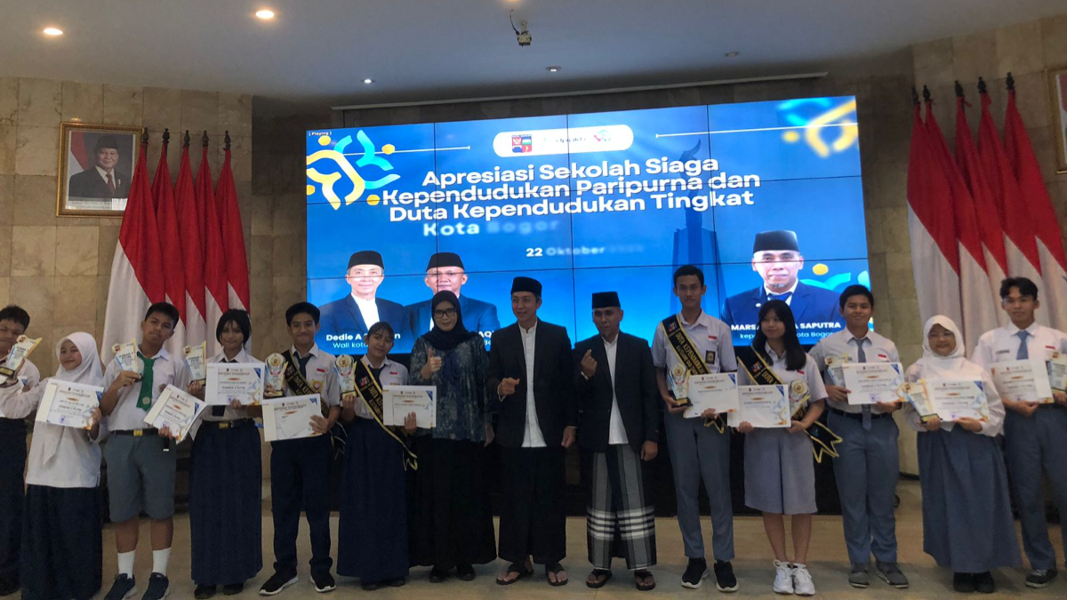 Ceremony pemberian apresiasi terhadap 20 sekolah yang tergabung dalam program SSK di Kota Bogor.