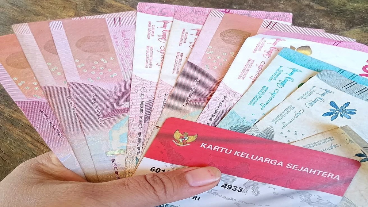 Pencairan dana bansos BPNT dan BLTS Oktober 2025