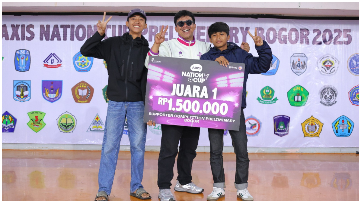 SMK Golden berhasil memenangkan kategori Best Supporter.
