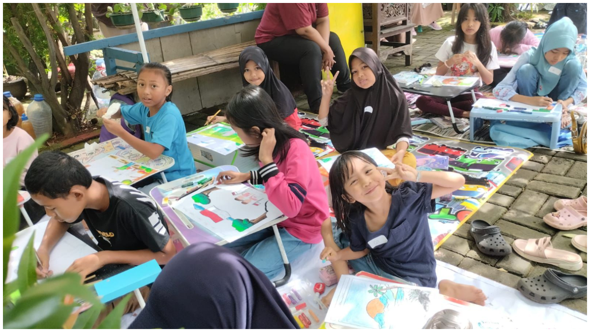 Keseruan lomba mewarnai di Taman Kenari Bogor