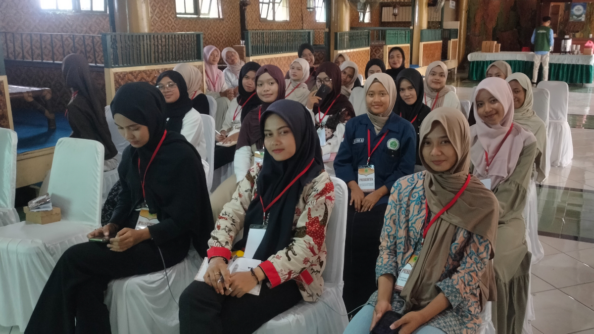 SERIUS : peserta pelatihan jurnalistik PUI Kabupaten Bogor.